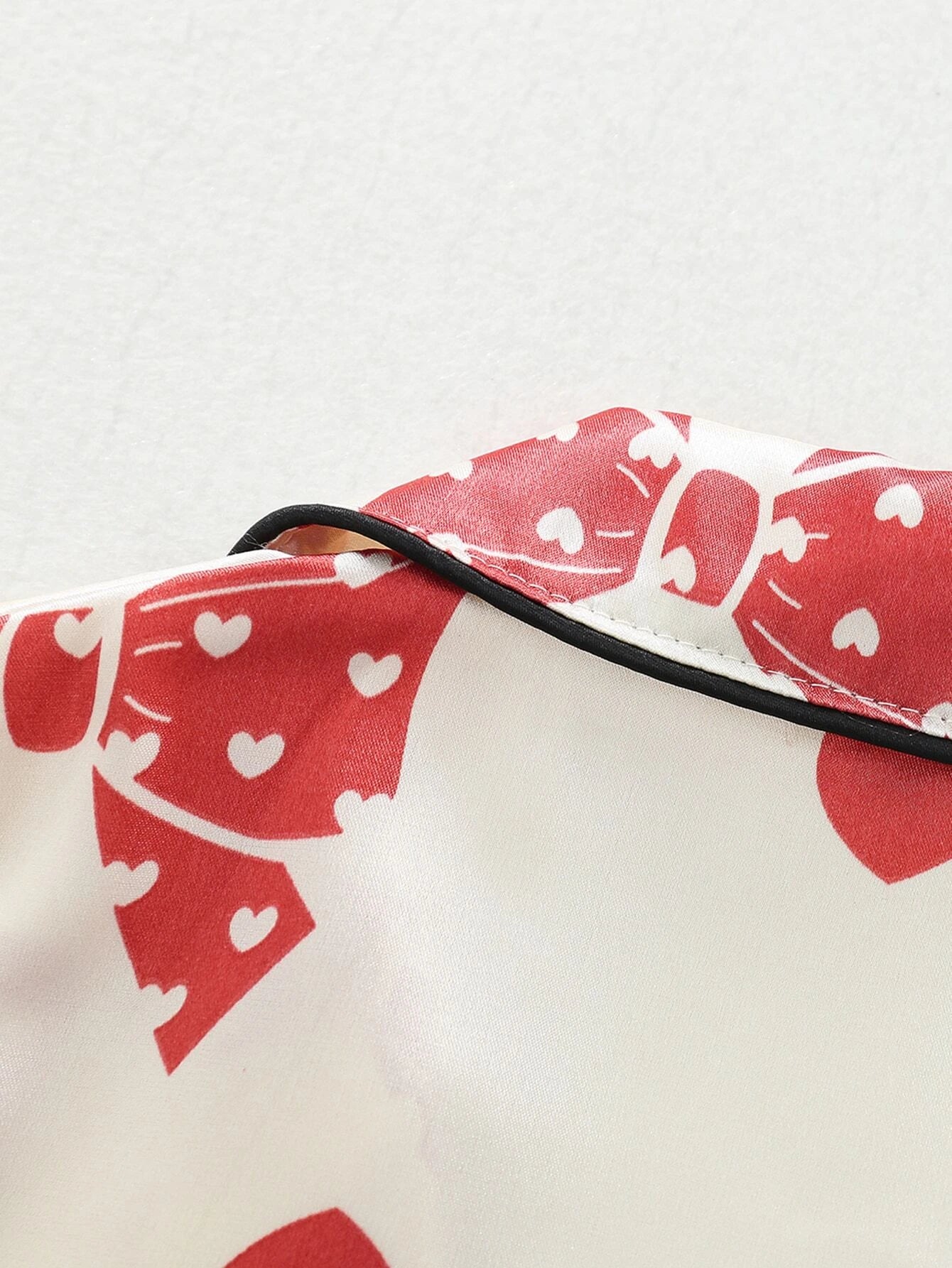 Red Heart Printed Unisex Nightsuit Set For Kids