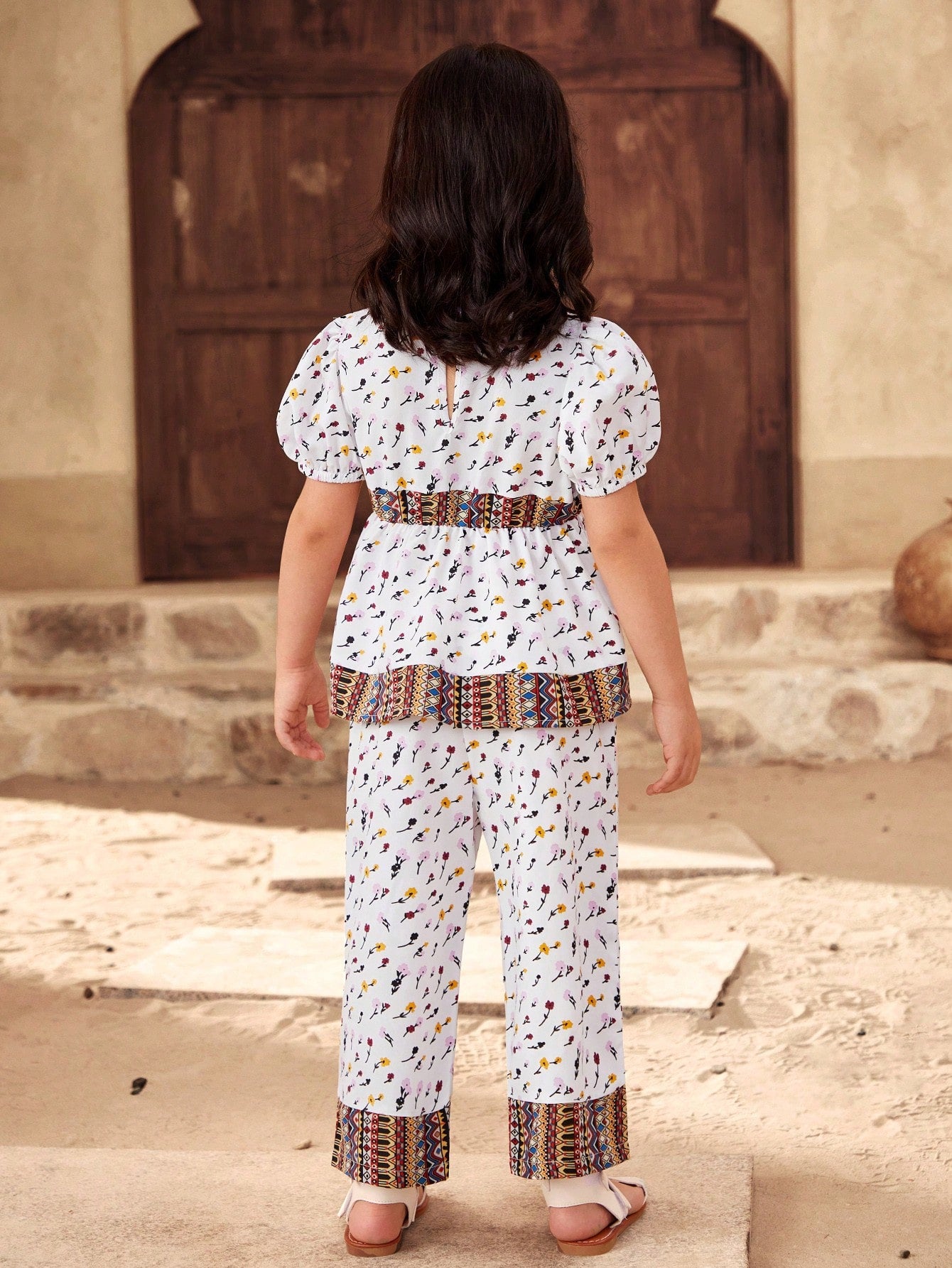 Girls White Printed Clothing Set