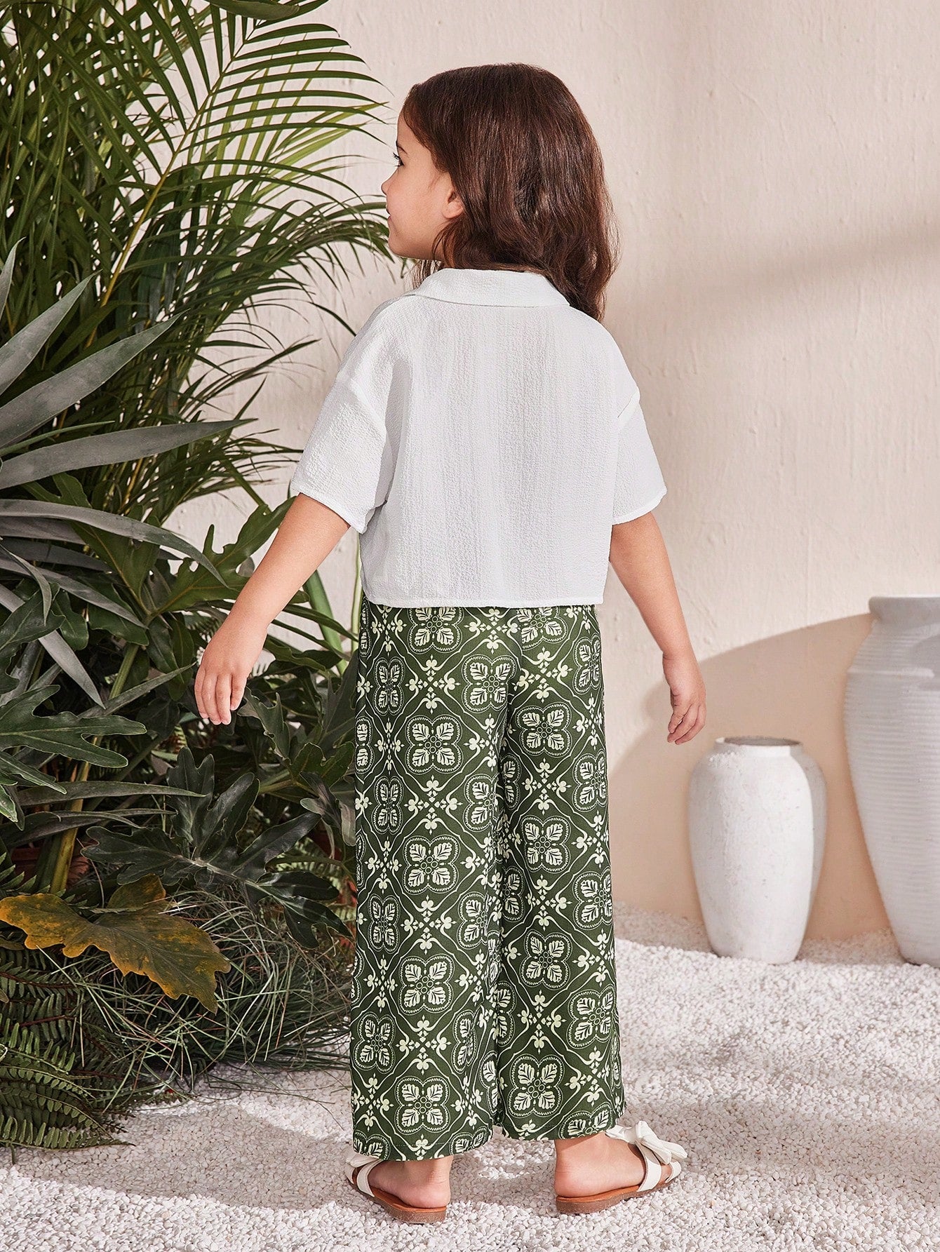 Girls White and Green Printed Clothing Set