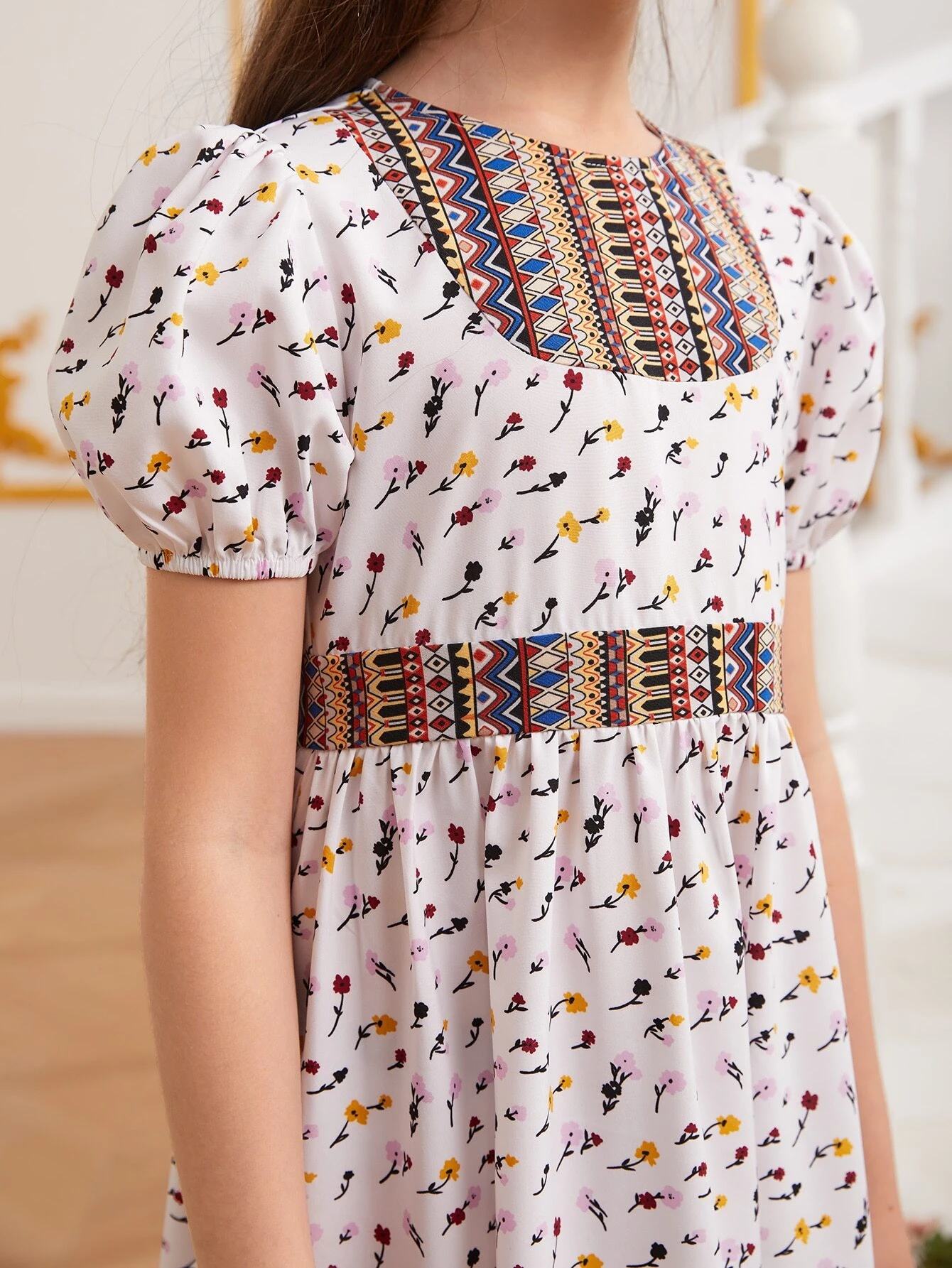 Girls White Ethnic Set