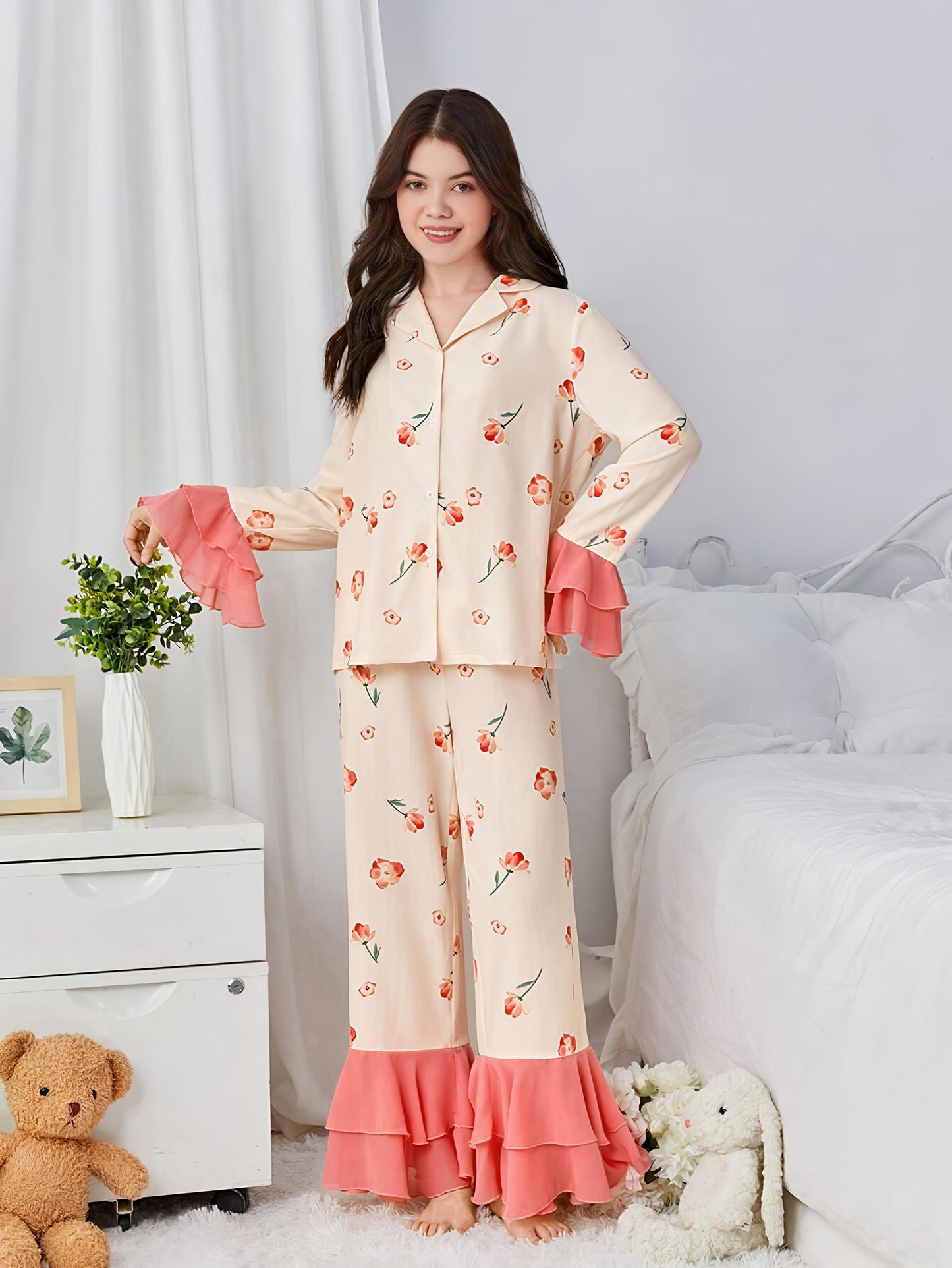 Girls Printed Nightsuit Set