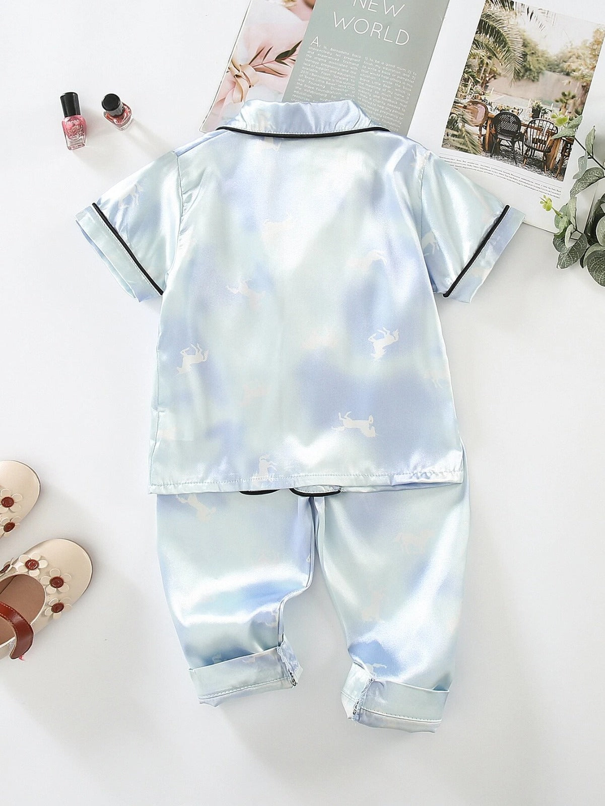 Unicorn Printed Unisex Nightsuit Set For Kids