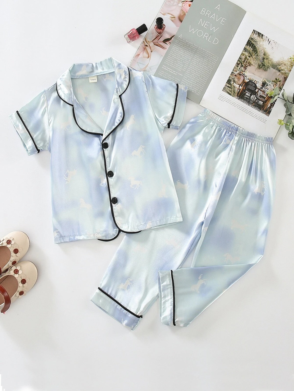 Unicorn Printed Unisex Nightsuit Set For Kids
