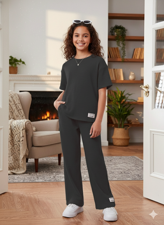 Girls T-shirt and Wide legs Pants Co-ords Set ( Black )