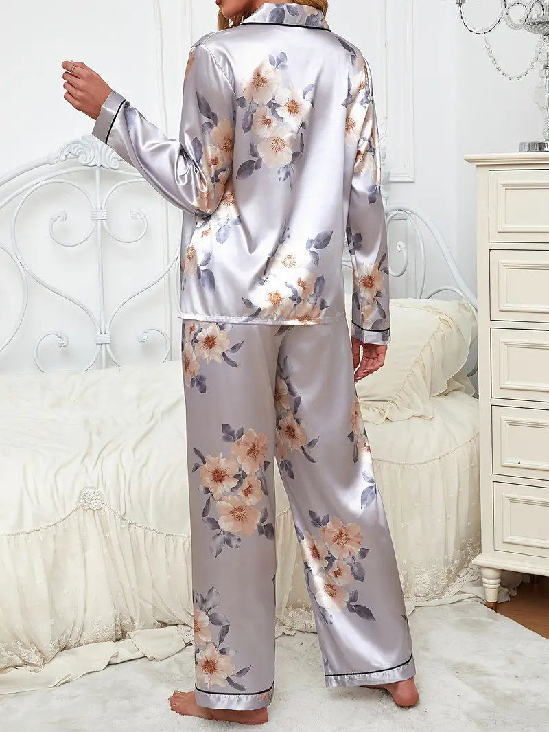 Womens Printed Pajama Set