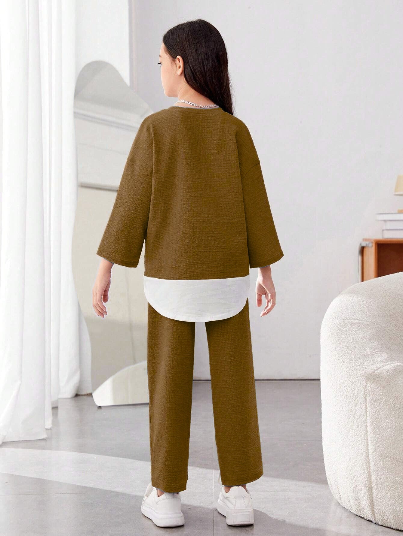 Girls Modern Oversized and  Pant Set ( Brown )