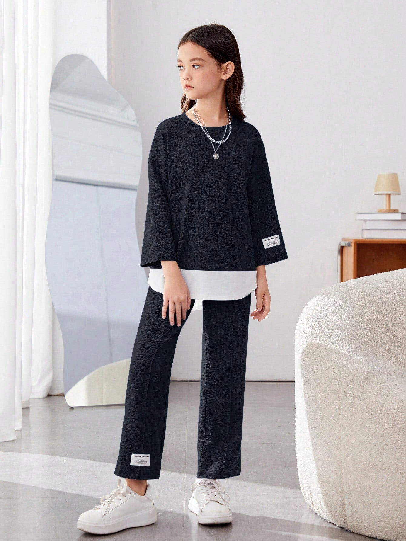 Girls Modern Oversized and  Pant Set ( Black )