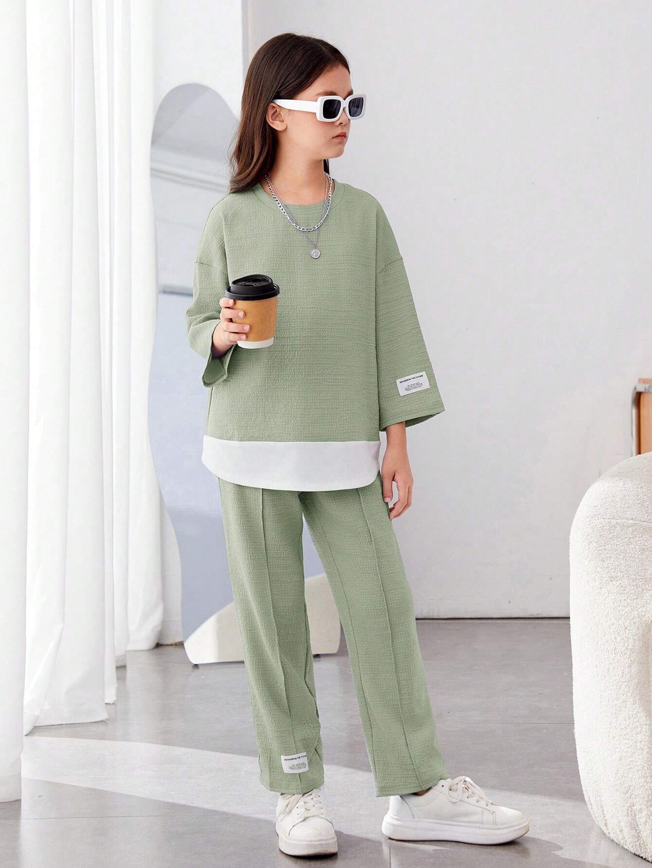 Girls Modern Oversized and  Pant Set ( Green )